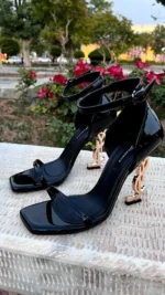 کفش مجلسی پاشنه YSL کد 3479 رنگ مشکی - تصویر 4