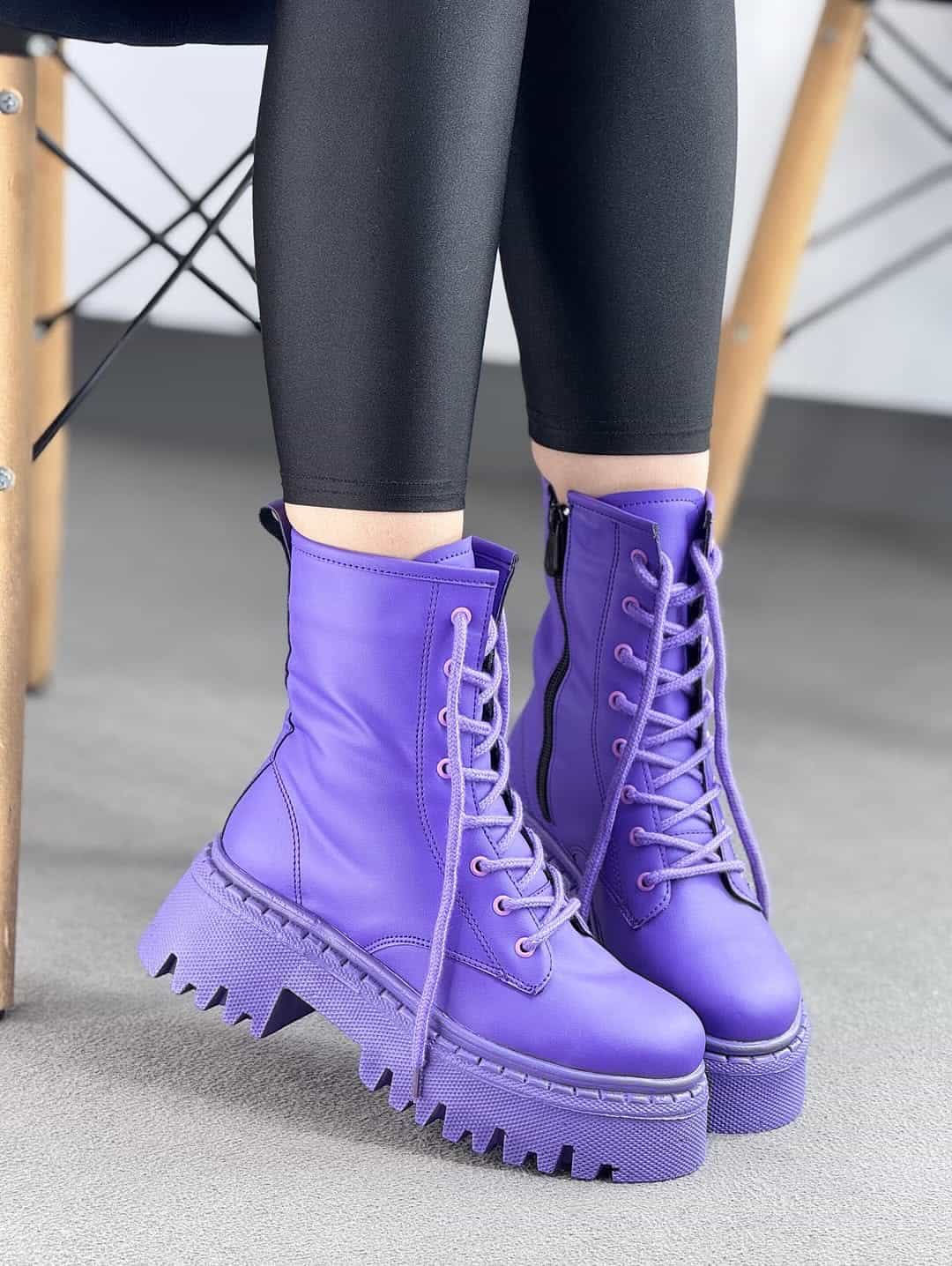SnapInsta_to_572366769_18076231388469770_499529613053865388_n-1 بوت های رنگی رنگی🥰✨ - تصویر 1