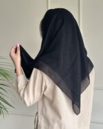 روسری مشکی